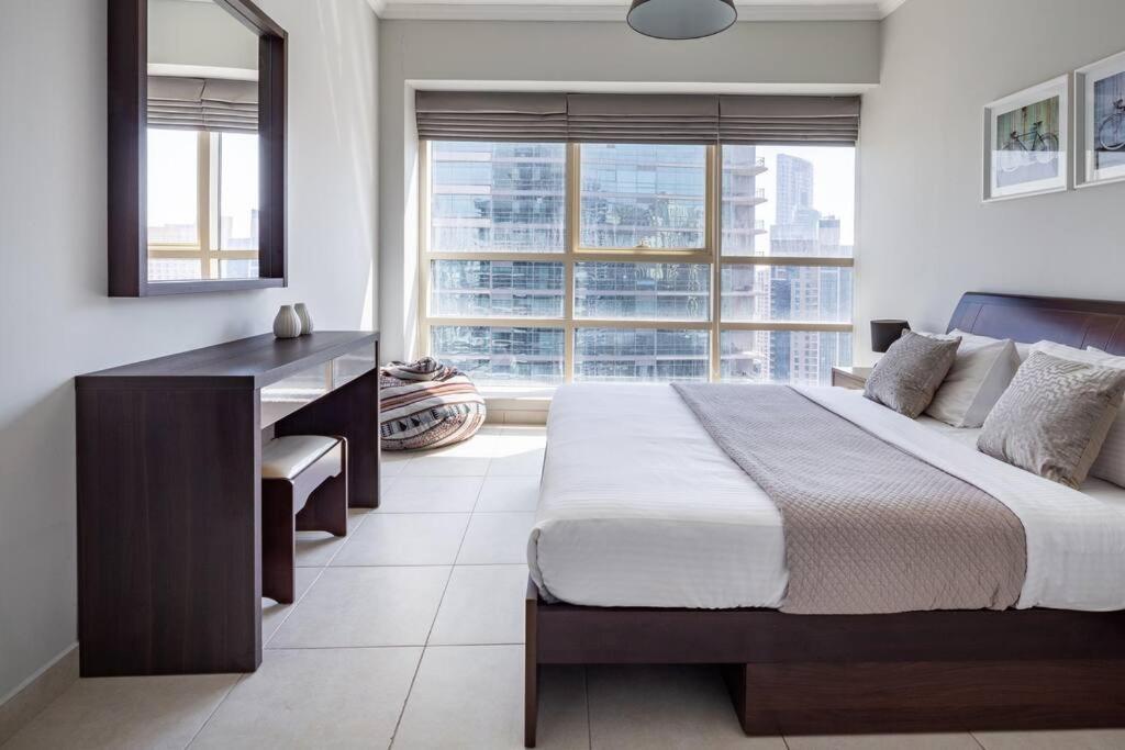 Frank Porter - Marina Quays Dubai Buitenkant foto
